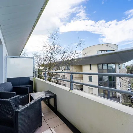Le Lagon Bleu - La Rochelle Apartment *